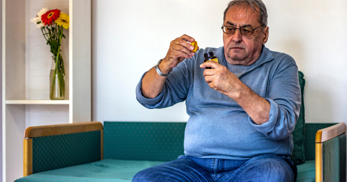 Compounding Medications Helps Seniors with Compliance